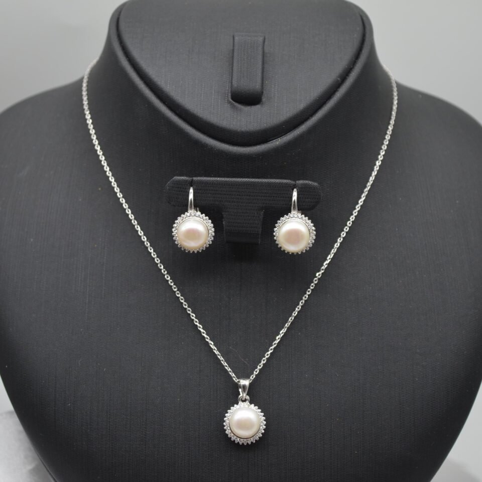 Silver set
