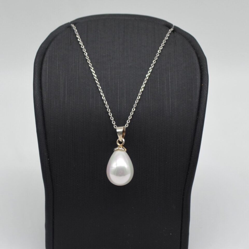 Silver necklace
