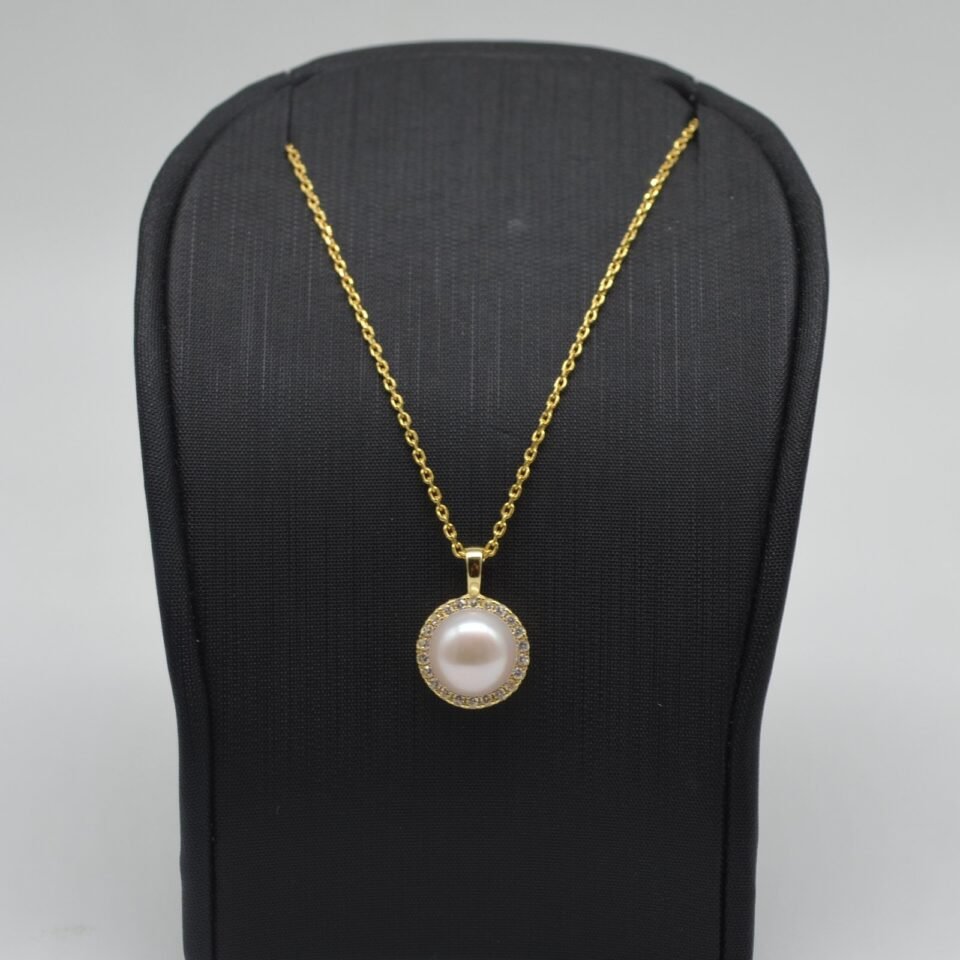 Silver necklace