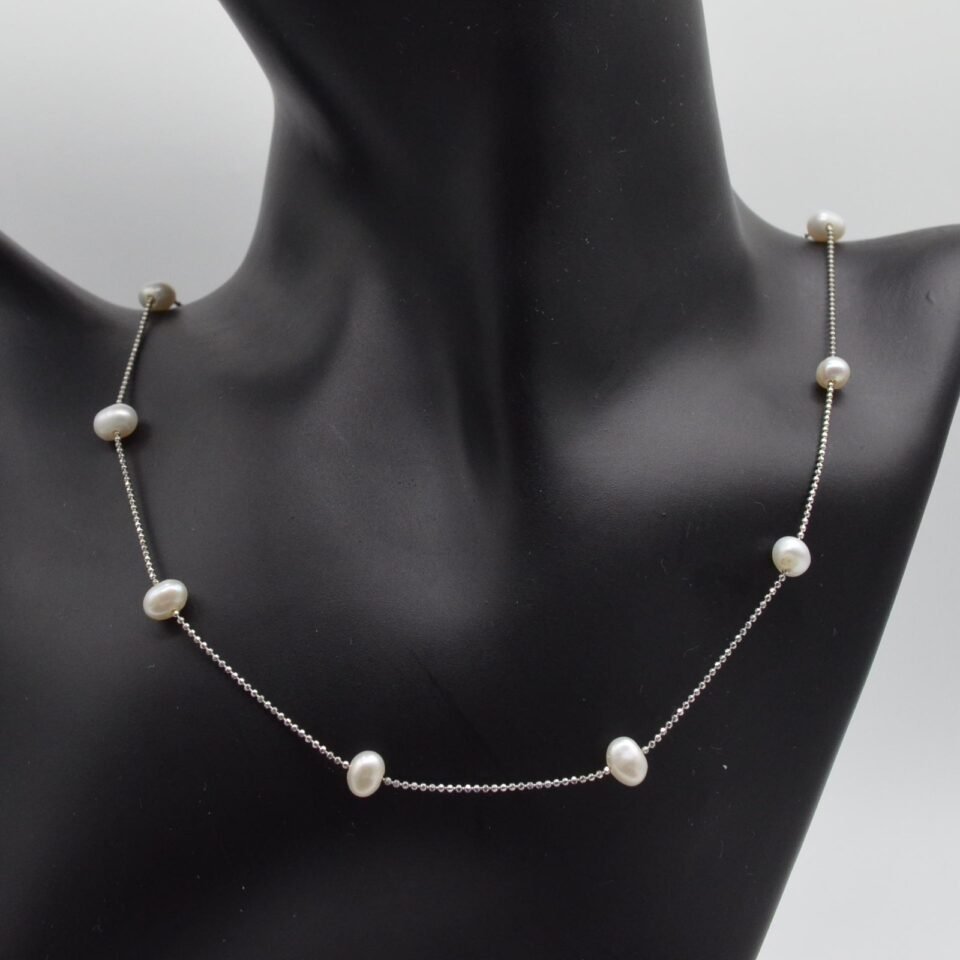 Silver necklace