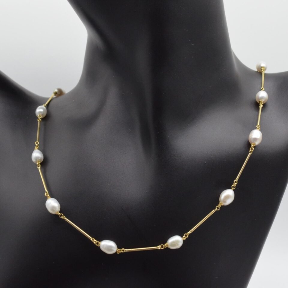 Silver necklace