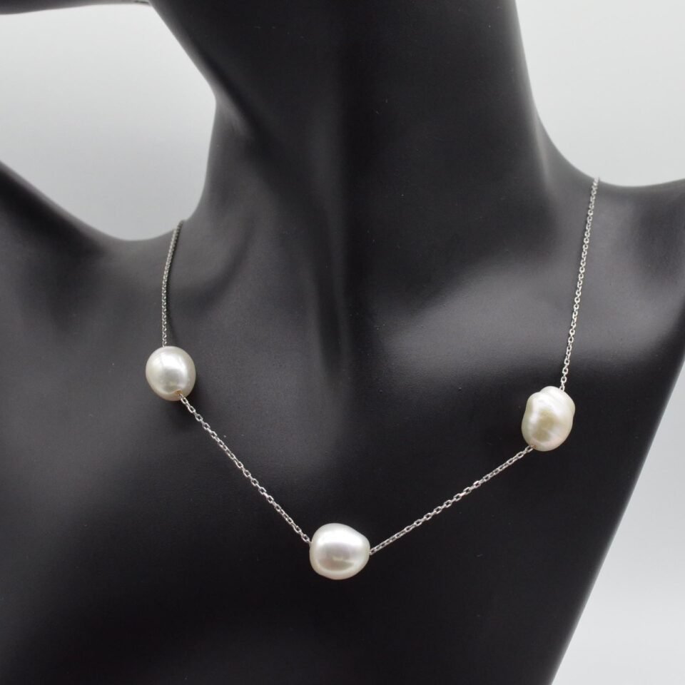 Silver necklace