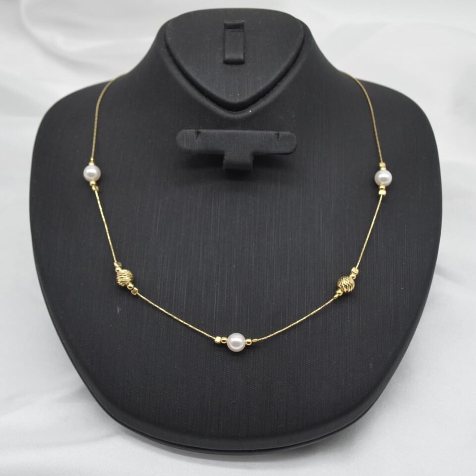 Silver necklace
