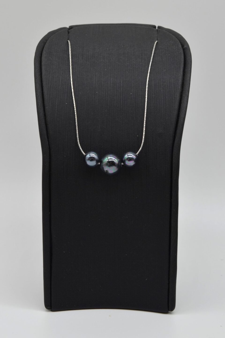 Silver necklace