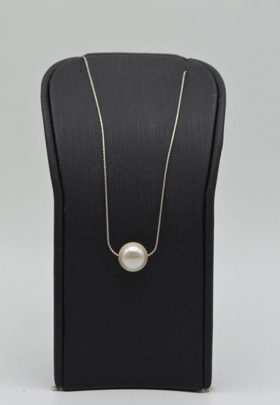 Silver necklace