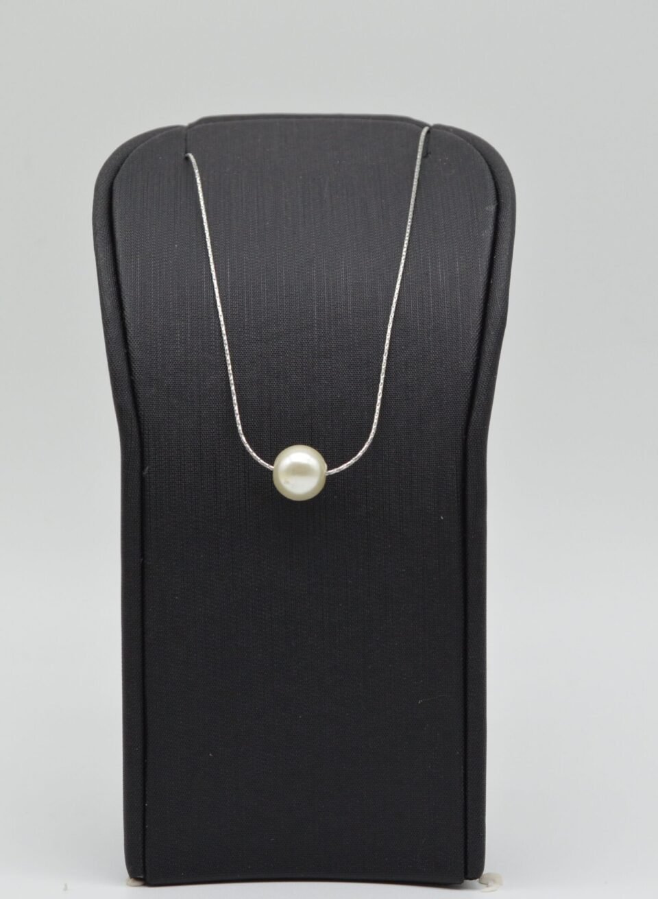 Silver necklace