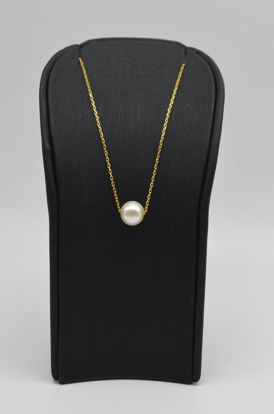 Silver necklace
