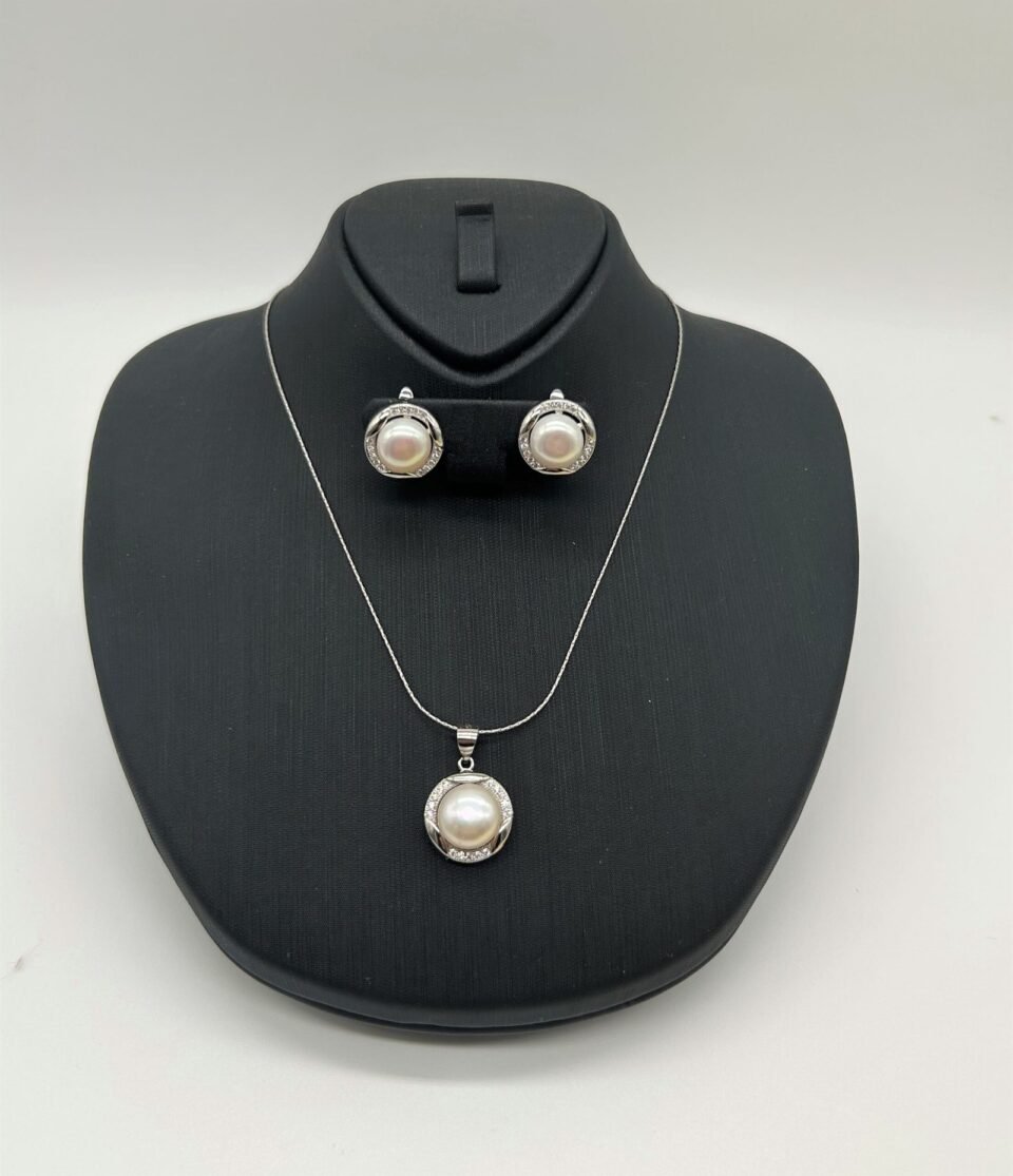 Silver set