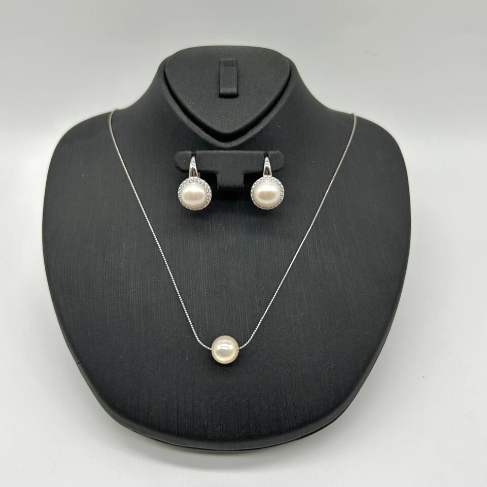 Silver set